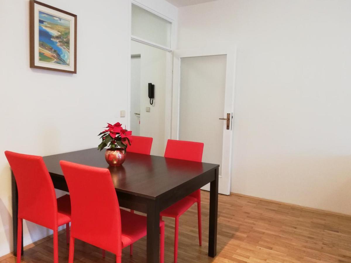 City Center Apartment Umag Exterior foto