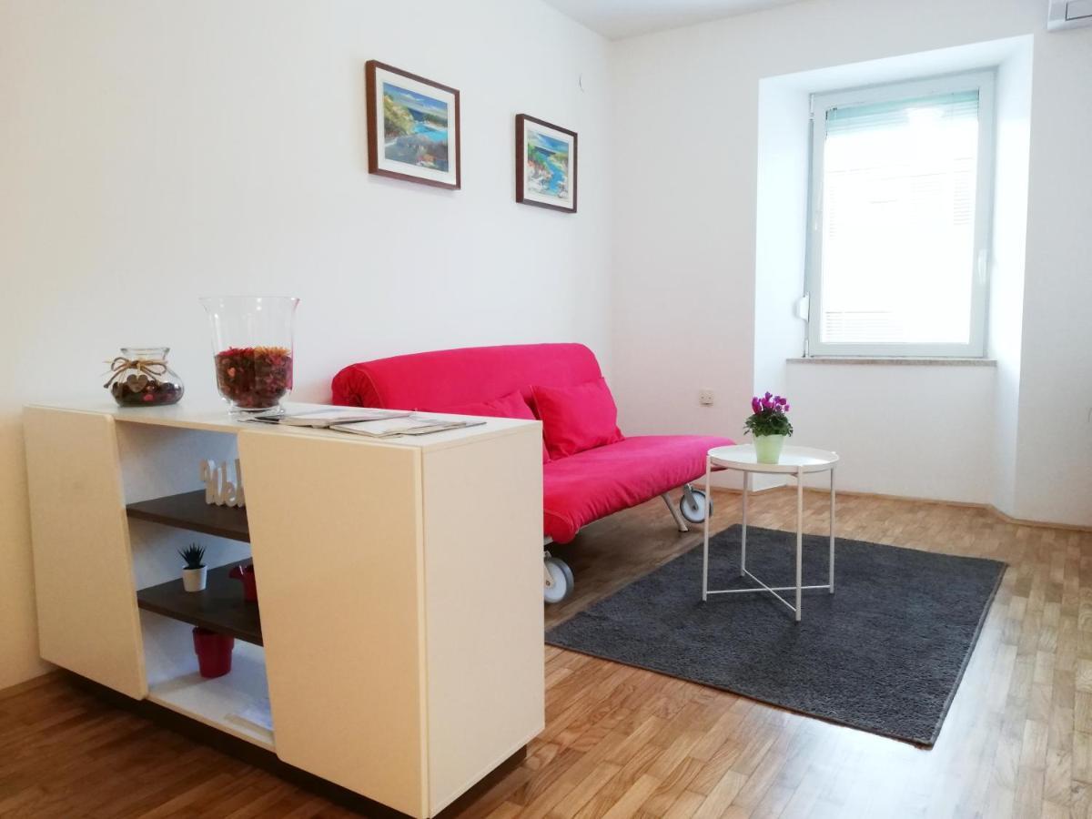 City Center Apartment Umag Exterior foto
